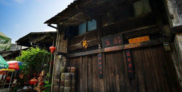 三十而已:被钟晓芹赶回老家的婆婆,为啥要陈屿做亲子鉴定?